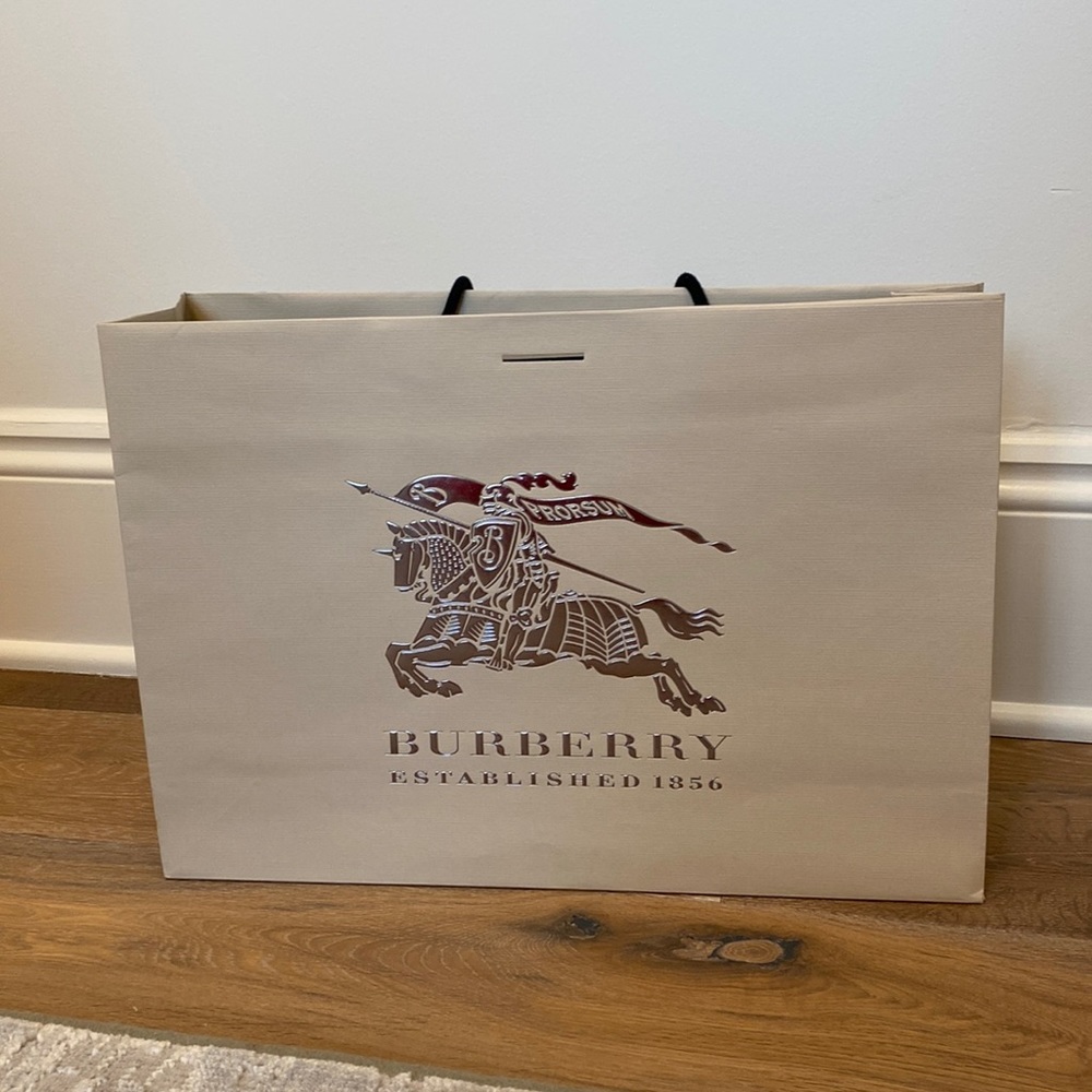 Burberry Shopping Bag
